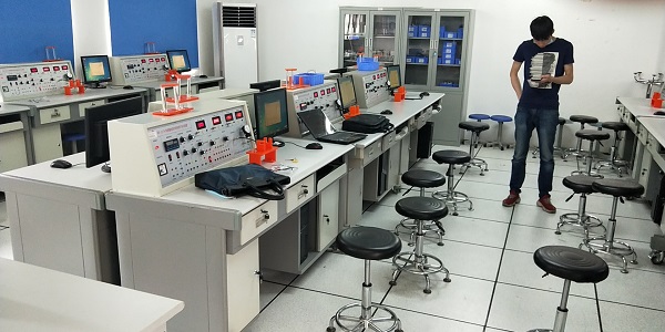 傳感器與檢測(cè)技術(shù)